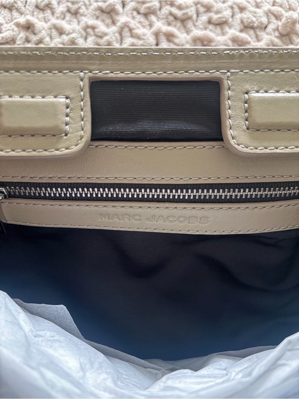 Marc Jacobs Quilted Stam Shoulder Bag with Silver Chain - Picture 5 of 5
